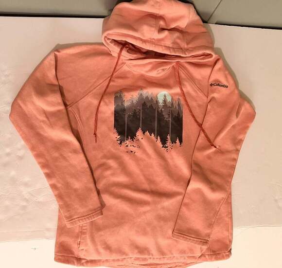 Columbia Tops - Columbia Pink Forest Graphic Pullover Hoodie Women's Size Small
